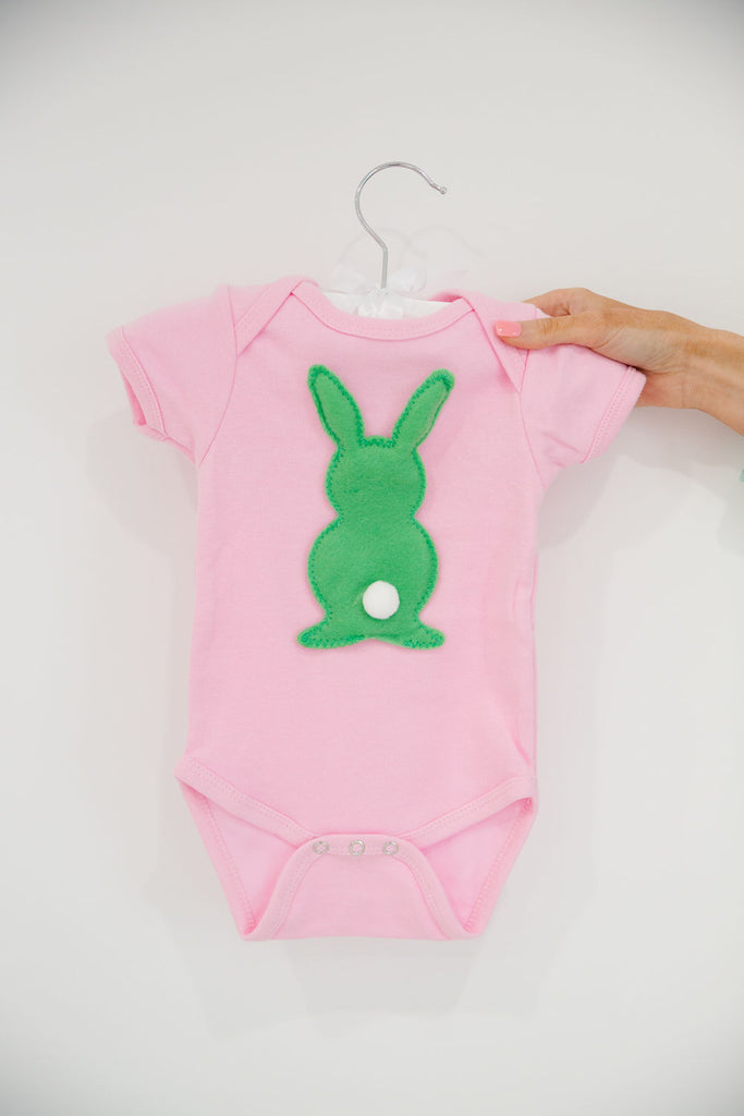 MINI KIDS GREEN BUNNY PINK ONESIE* ONESIE Judith March