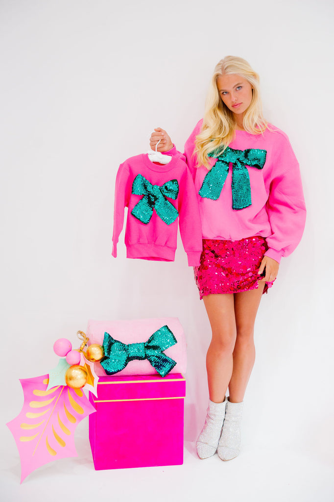 SEASON TO SPARKLE PINK PULLOVER PULLOVER Judith March   