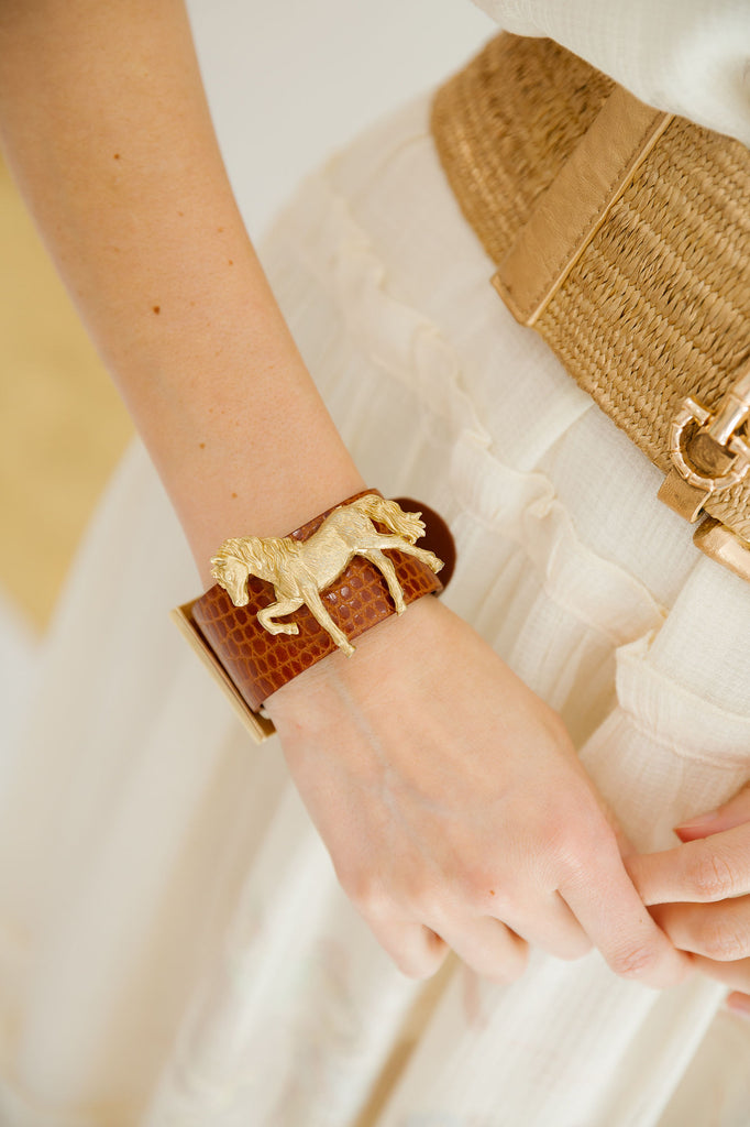 GOLDEN HORSE LEATHER BRACELET BRACELET Judith March