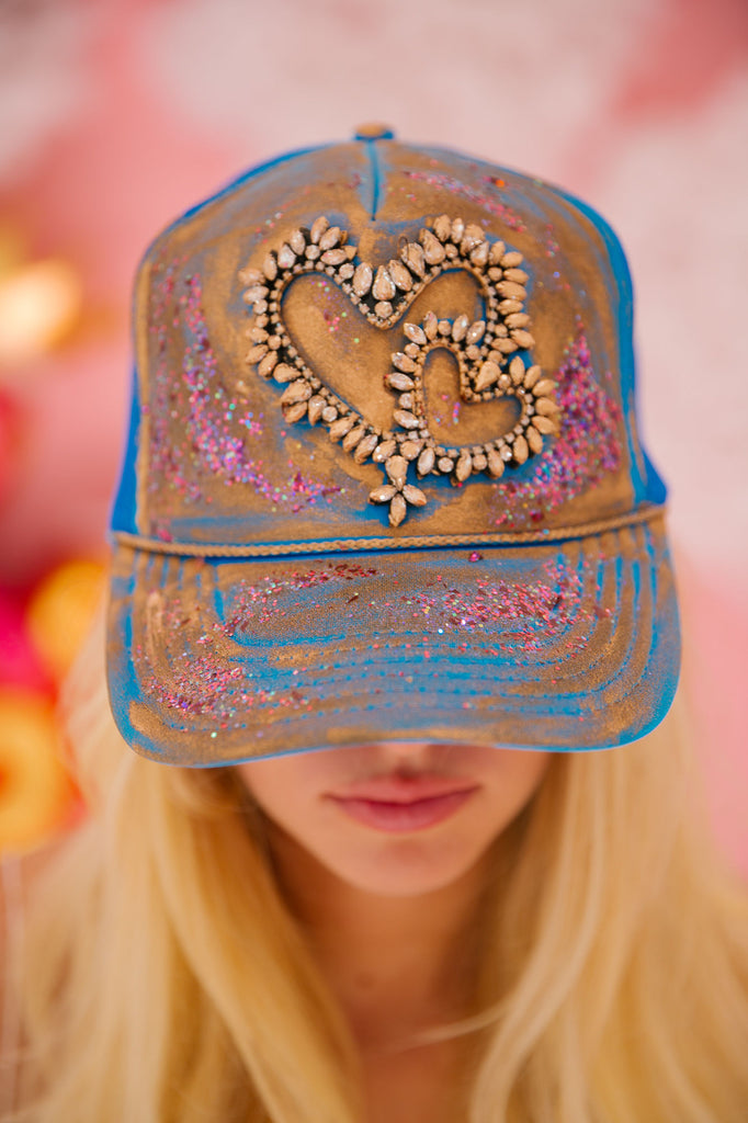 GLITTER HEART TRUCKER HAT HAT Judith March