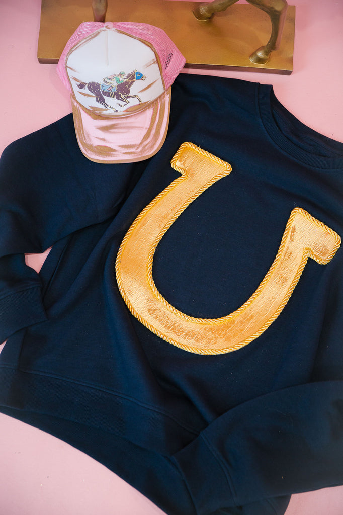 HORSESHOE CHARM NAVY PULLOVER PULLOVER Judith March