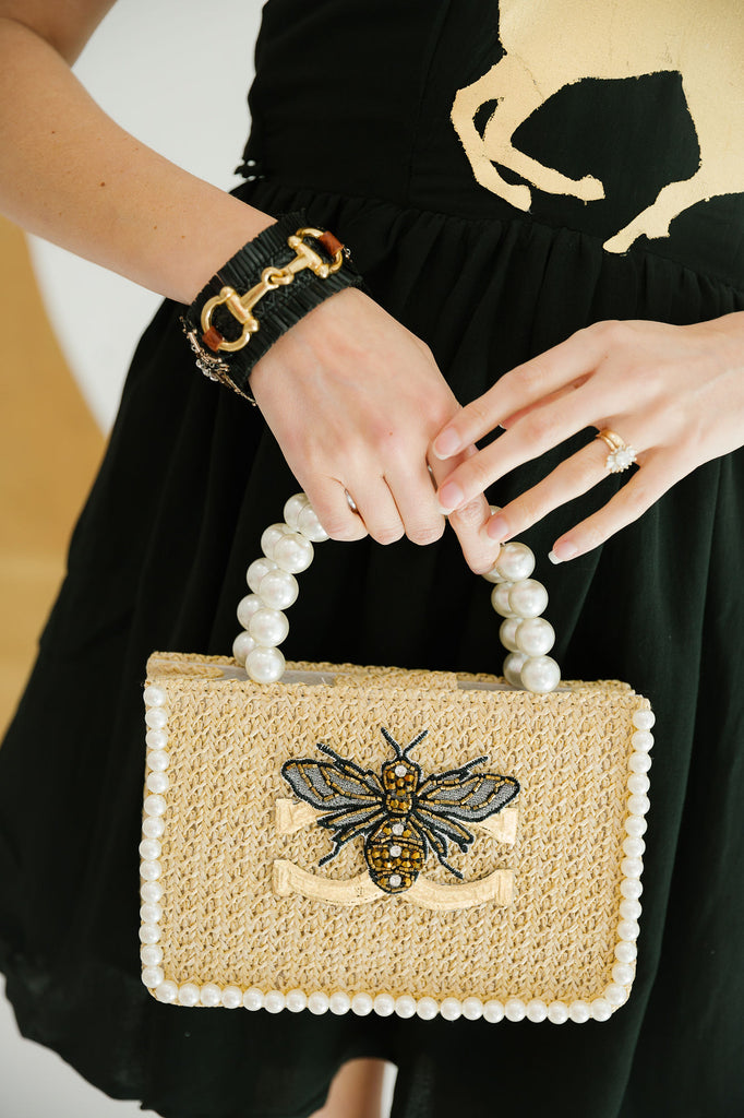 QUEEN BEE PEARL PURSE PURSE Judith March