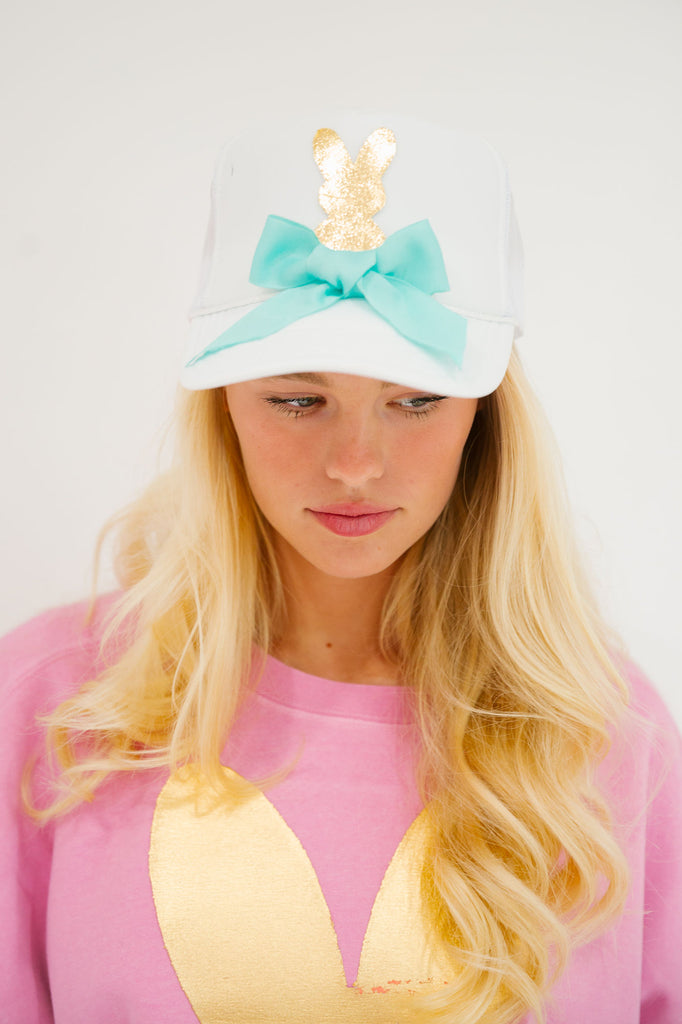 GOLDEN BUNNY TRUCKER HAT HAT Judith March