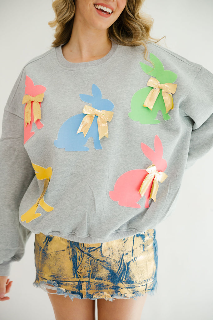 COLORFUL BUNNIES GREY PULLOVER Pullover Judith March