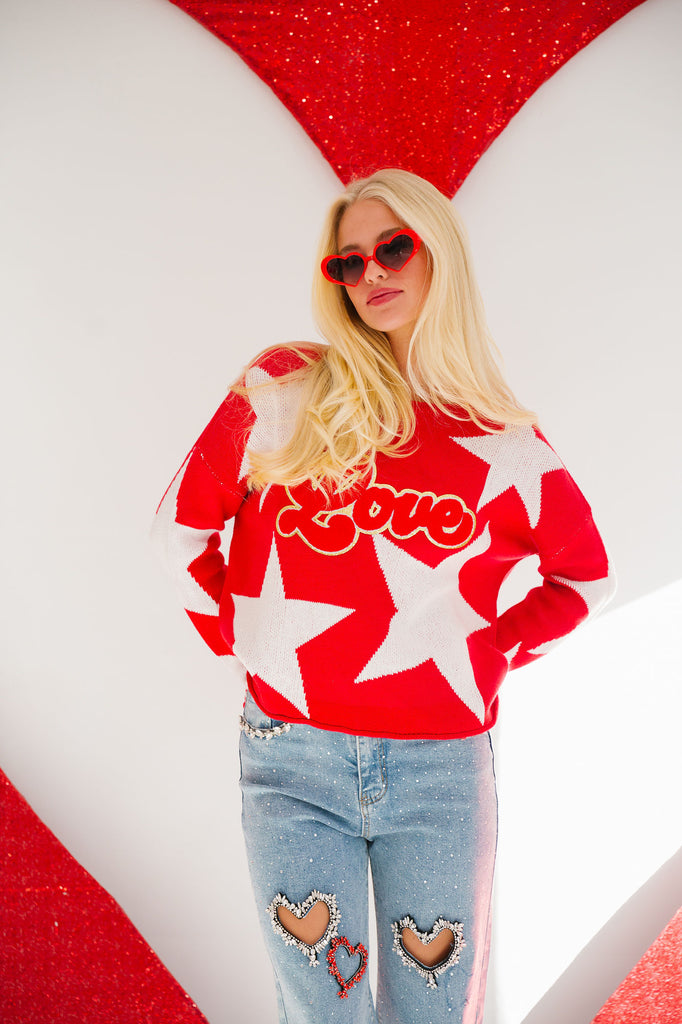 LOVE RED STAR SWEATER* SWEATER Judith March