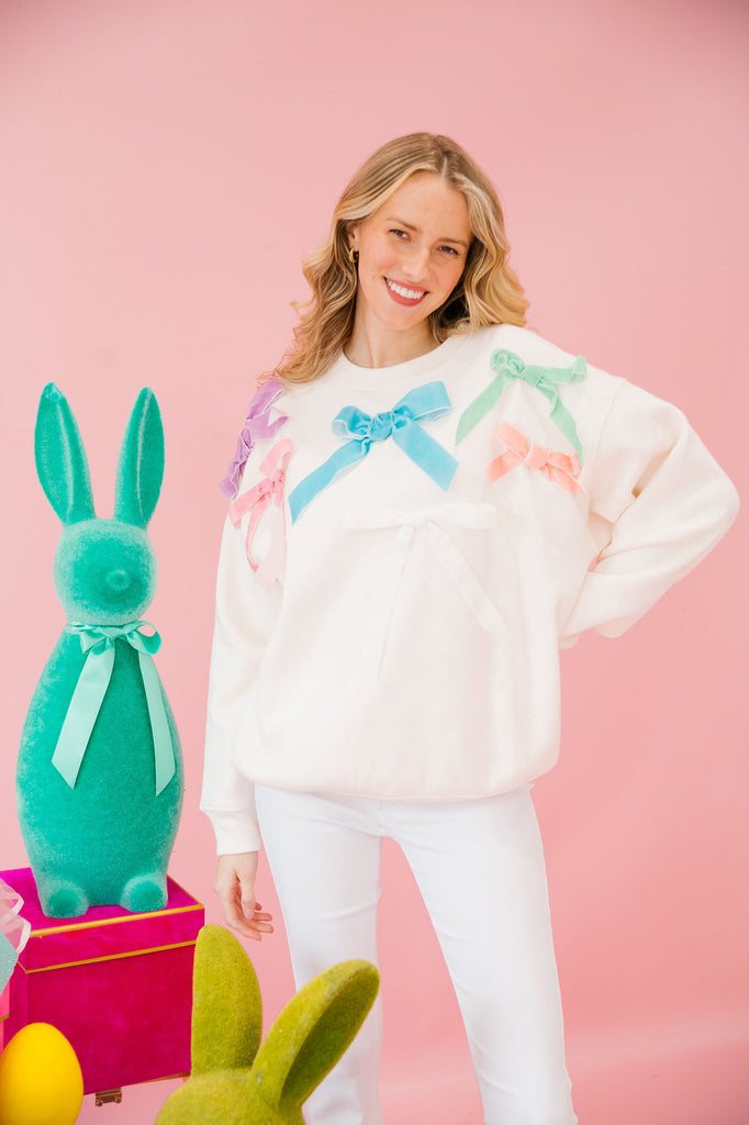 VELVET BOWS WHITE PULLOVER PULLOVER Judith March