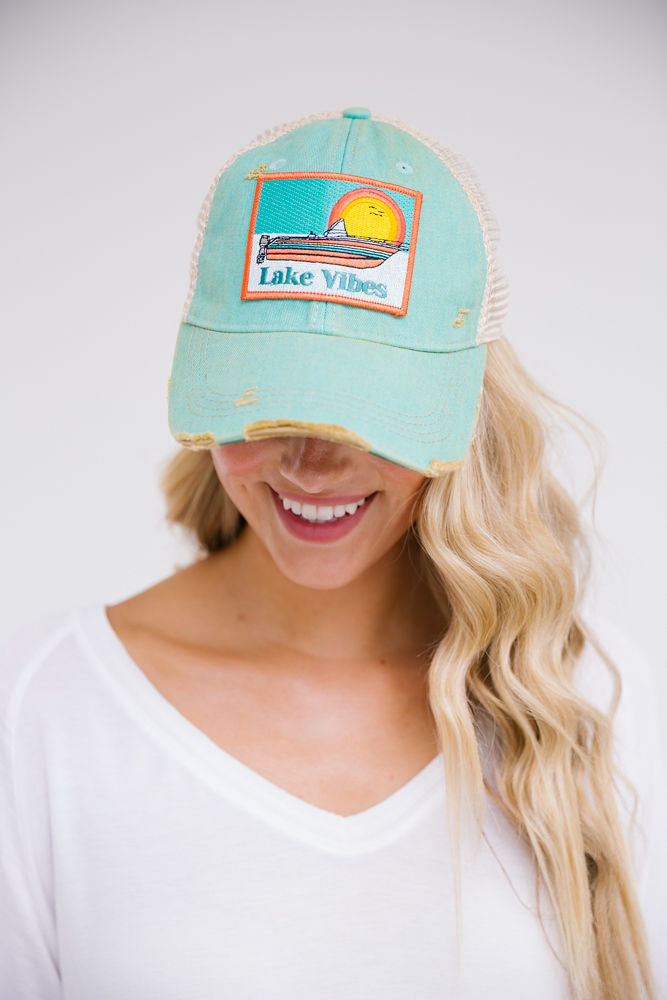 LAKE VIBES HAT HAT Judith March