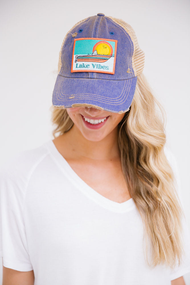 LAKE VIBES HAT HAT Judith March