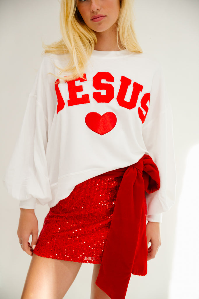 JESUS HEART WHITE PULLOVER PULLOVER Judith March   