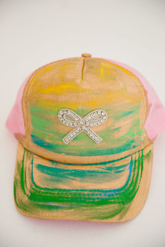 TAKE A BOW HATS TRUCKER HAT Judith March PINK/GREEN