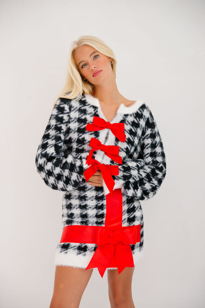 HOLIDAY SEASON HOUNDSTOOTH CARDIGAN TOP Judith March   