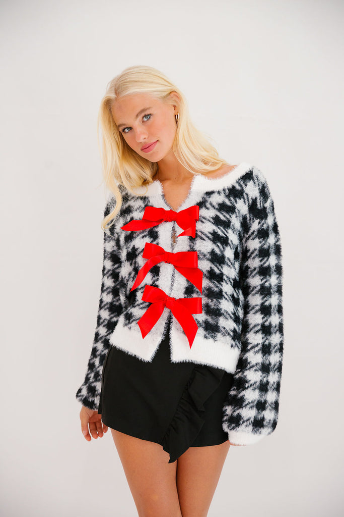 HOLIDAY SEASON HOUNDSTOOTH CARDIGAN TOP Judith March   