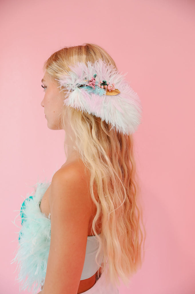 THE DAPHNE FEATHER HAIR CLIP HAIRCLIP Judith March   