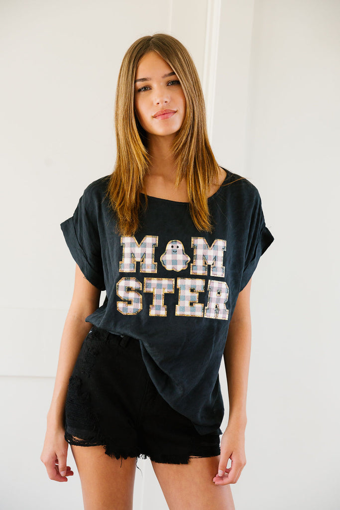 MOMSTER BLACK RELAXED TEE TOP Judith March   