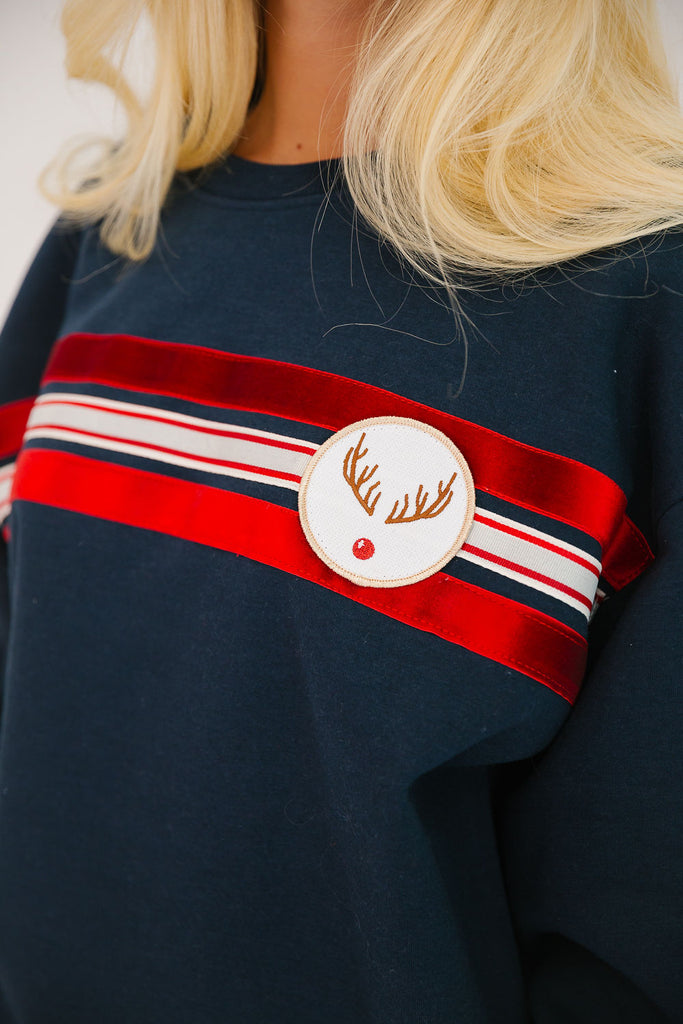 REINDEER SEASON NAVY PULLOVER PULLOVER Judith March   