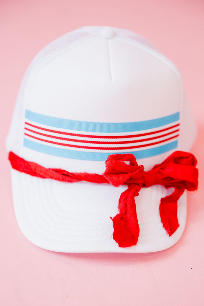 PARTY IN THE USA TRUCKER HAT TRUCKER HAT Judith March WHITE  