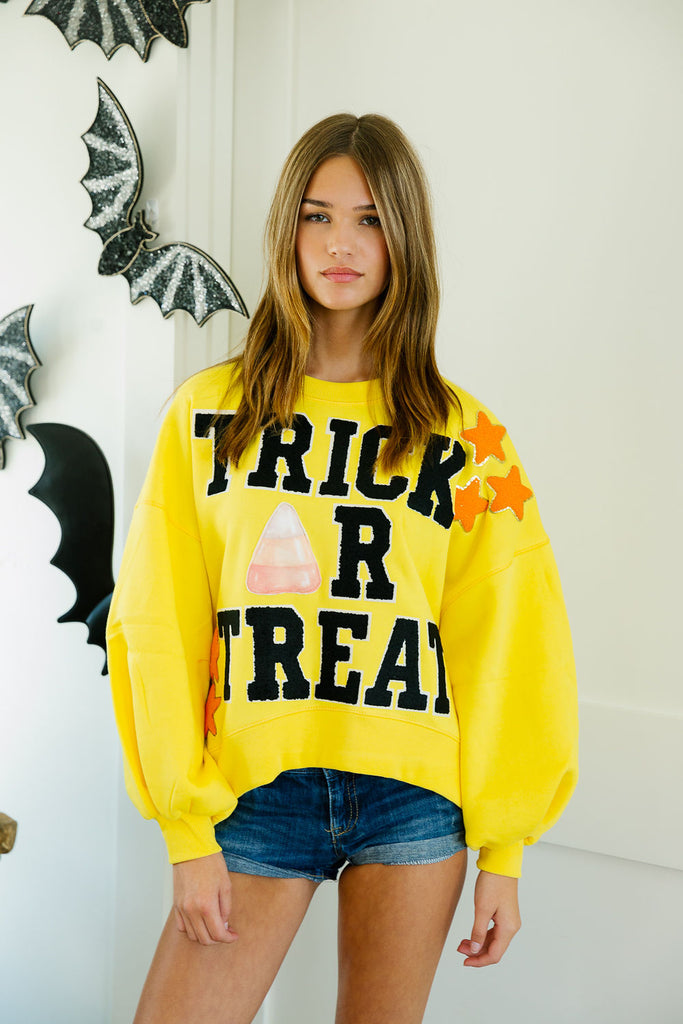 TRICK OR TREAT YELLOW PULLOVER PULLOVER Judith March   