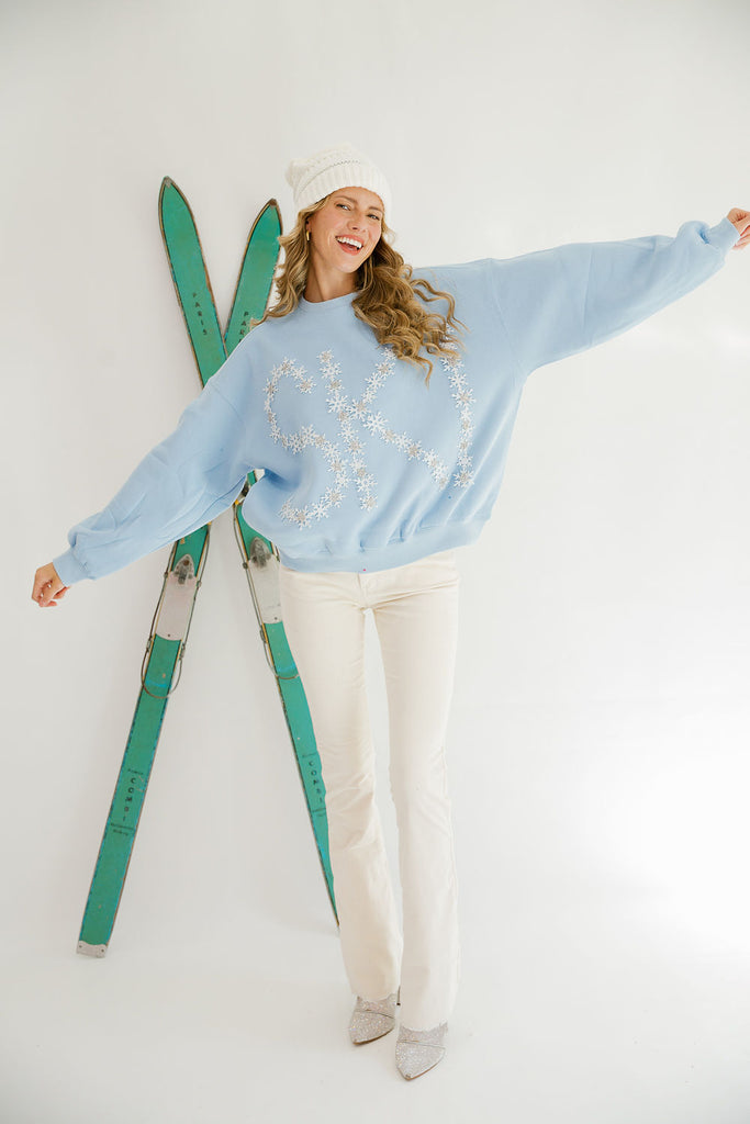 SKI FLORAL BLUE PULLOVER PULLOVER Judith March   