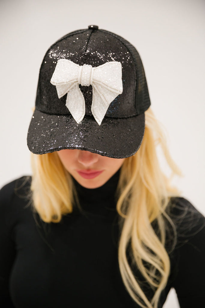 BOW BLACK GLITTER TRUCKER HAT TRUCKER HAT Judith March   