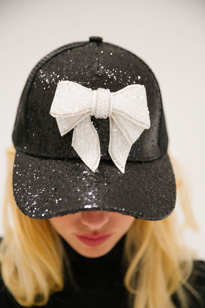 BOW BLACK GLITTER TRUCKER HAT TRUCKER HAT Judith March   