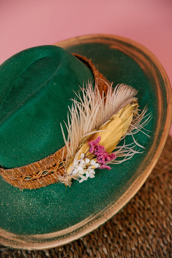 IN THE WILD RANCHER HAT RANCHER HAT Judith March   